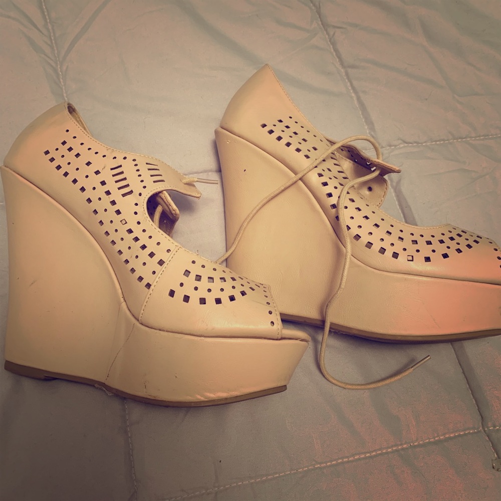 Charlotte Russe tan wedges